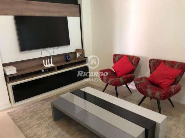 Apartamento com 3 suÍtes, Meia Praia, Itapema - SC