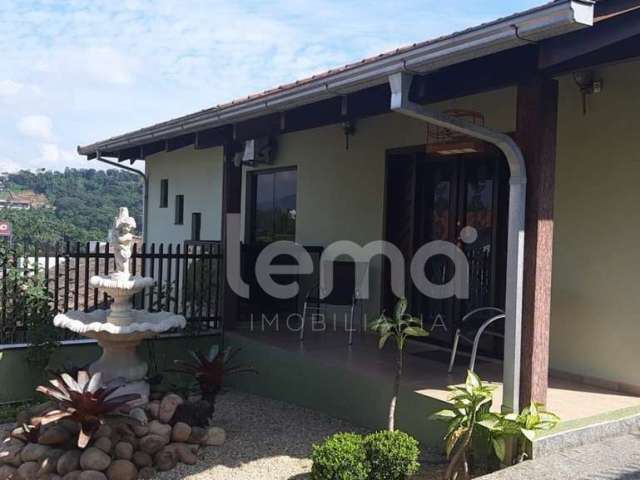 Casa com 4 quartos à venda no Itoupava Norte, Blumenau , 310 m2 por R$ 1.800.000