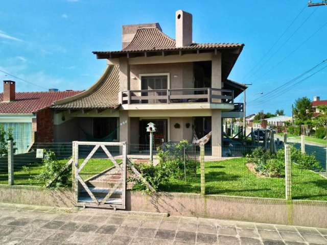 Casa com 4 quartos à venda na Noiva do mar, Centro, Xangri-Lá por R$ 870.000