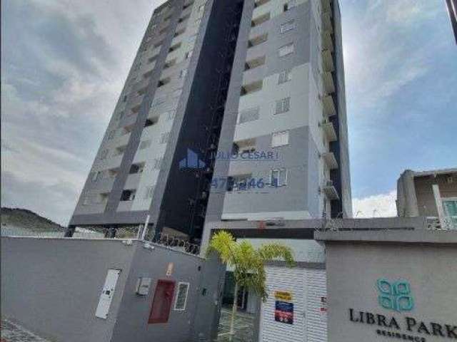 Apartamento com 2 dormitorios e 1 vaga de garagem no bairro Cordeiros em Itajai