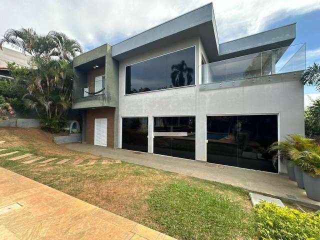 Casa com 5 dormitórios à venda, 300 m² por R$ 2.995.000 - Arujá Country Club - Arujá/SP