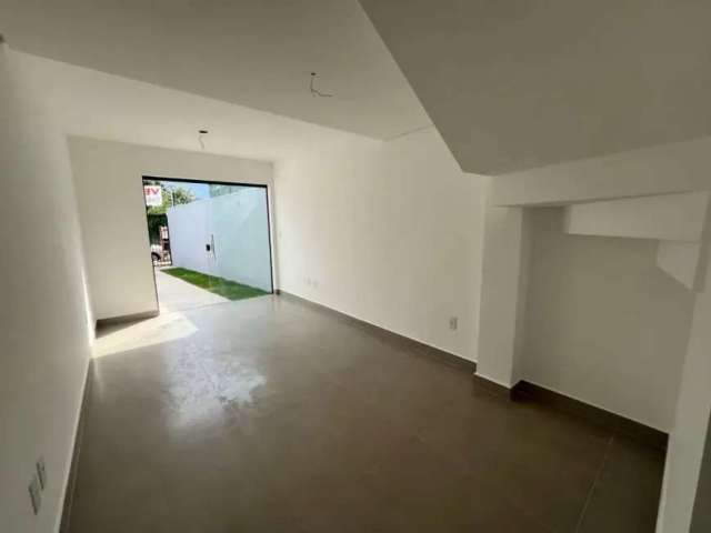 Casa com 2 quartos à venda em Piratininga (Venda Nova), Belo Horizonte , 69 m2 por R$ 407.000