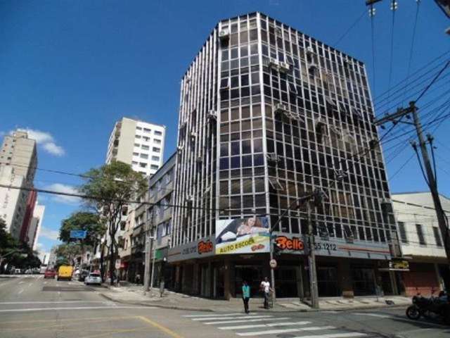 Conjunto Comercial para alugar, 140.00 m2 por R$3400.00  - Centro - Curitiba/PR