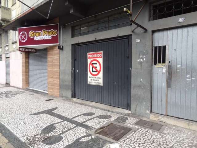 Loja para alugar, 100.00 m2 por R$3500.00  - Centro - Curitiba/PR