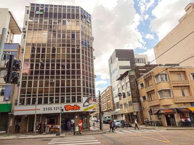 Conjunto Comercial para alugar, 180.00 m2 por R$3800.00  - Centro - Curitiba/PR