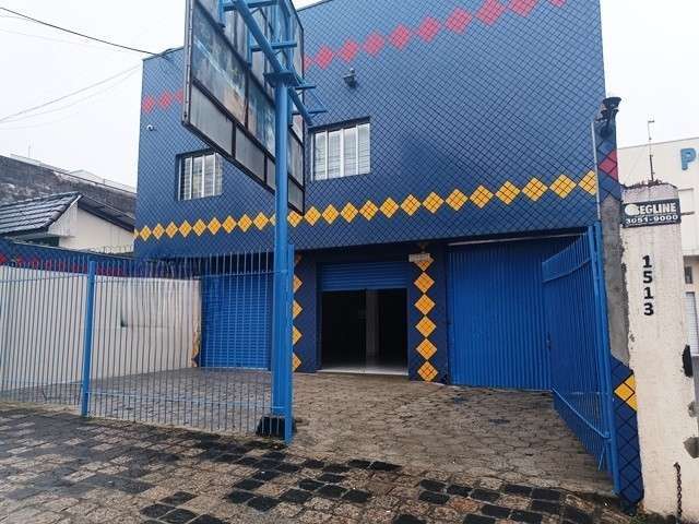 Loja para alugar, 220.00 m2 por R$7000.00  - Reboucas - Curitiba/PR