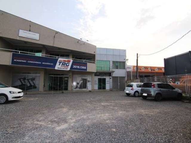 Cjto Comercial/Sala para alugar, 31.50 m2 por R$1100.00  - Uberaba - Curitiba/PR