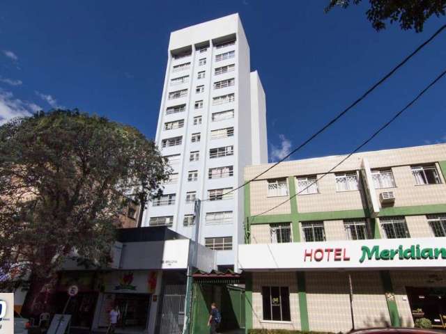 Kitinet com 1 quarto  à venda, 41.22 m2 por R$220000.00  - Centro - Curitiba/PR