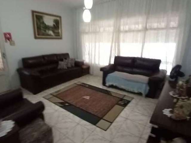 Excelente casa com 3 quartos mooca