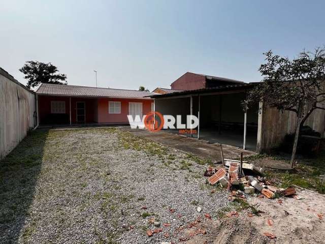 Casa com espaço de terreno na praia de Matinhos-PR