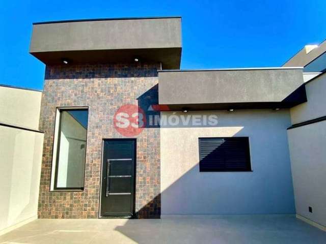 Casa nova à Venda com 93m², 3 quartos, 1 suíte, 2 salas e 2 vagas.