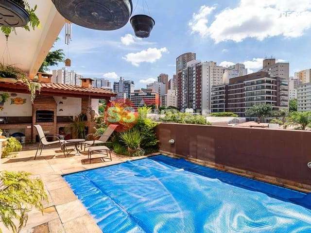 Casa tipo  para venda com 4 quartos, 348m²