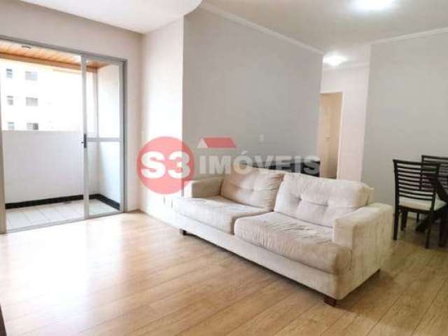 Apartamento tipo para venda com 3 quartos, 74m²