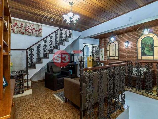 Casa de vila  para venda com 5 quartos, 311m²