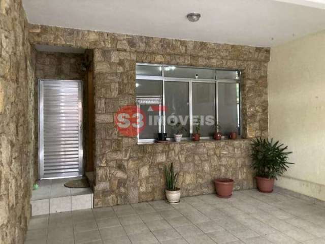 Sobrado  para venda com 3 quartos, 150m²