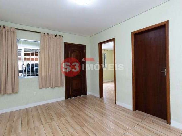 Casa tipo  para venda com 3 quartos, 127m²