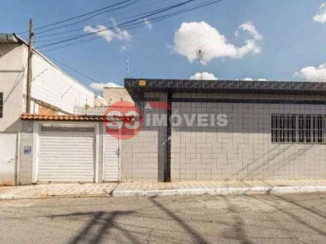 Casa tipo para venda com 3 quartos, 117m²