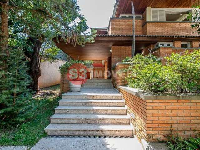 Casa tipo para venda com 4 quartos, 1,023m²