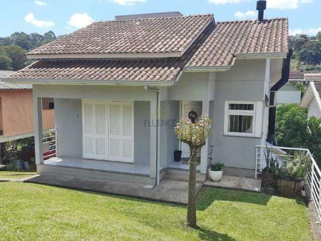 Casa em Carlos Barbosa/ RS - Bairro Aparecida