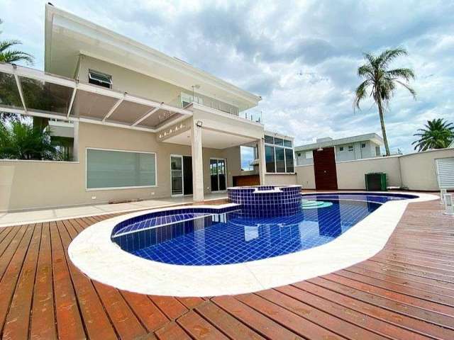 MARAVILHOSA CASA ALTO PADRÃO à venda em condomínio fechado FRENTE MAR na Praia do Massaguaçu.