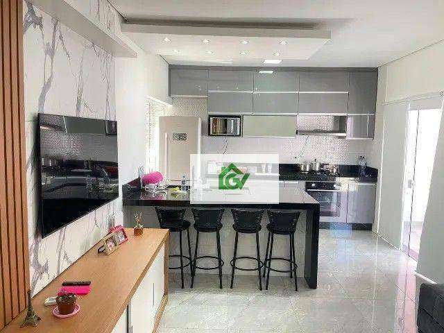 Casa com 2 dormitórios à venda, 131 m² por R$ 600.000,00 - Golfinho - Caraguatatuba/SP