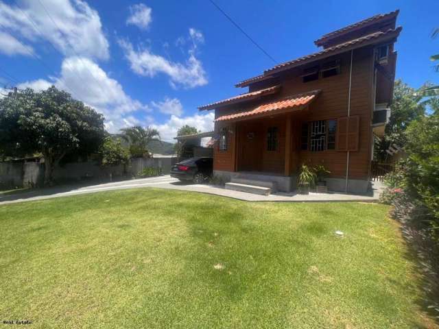 Casa para Venda em Florianópolis, Vargem do Bom Jesus, 3 dormitórios, 2 banheiros, 1 vaga