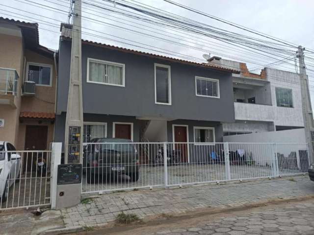 Apartamento para Venda em Florianópolis, São João do Rio Vermelho, 2 dormitórios, 1 banheiro, 1 vaga