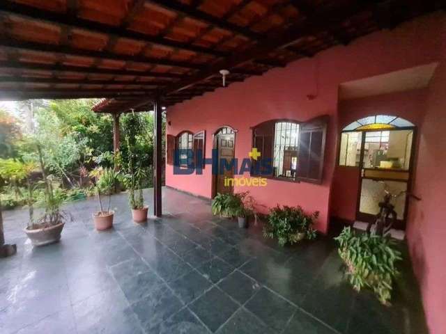 Casa com 3 quartos à venda no Alípio de Melo, Belo Horizonte , 133 m2 por R$ 680.000