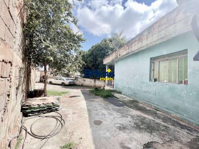 Casa com 2 quartos à venda na Ãngelo Pezzuti da Silva, 15, Salgado Filho, Belo Horizonte por R$ 700.000