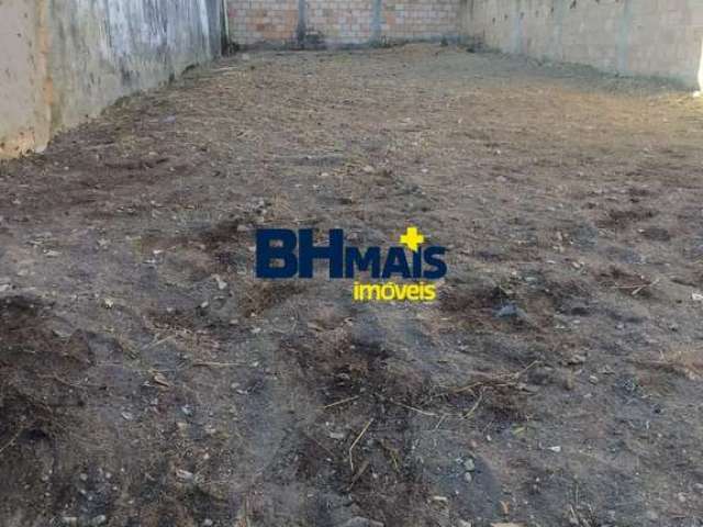 Terreno à venda na BraÃºna, 160, Jardim Laguna, Contagem por R$ 180.000