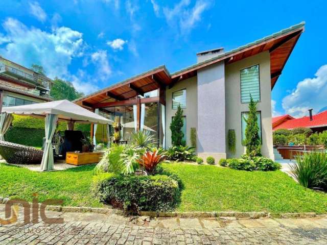 Casa com 3 dormitórios à venda, 200 m² por R$ 1.060.000,00 - Vargem Grande - Teresópolis/RJ