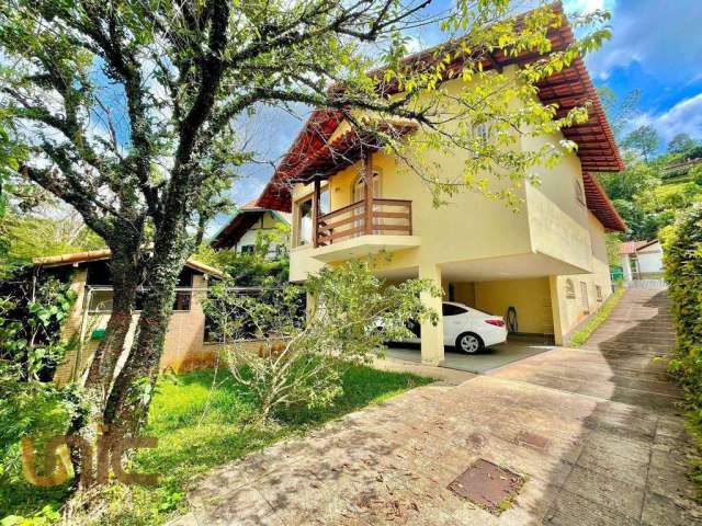 Casa com 7 dormitórios à venda, 277 m² por R$ 1.100.000,00 - Parque do Imbui - Teresópolis/RJ