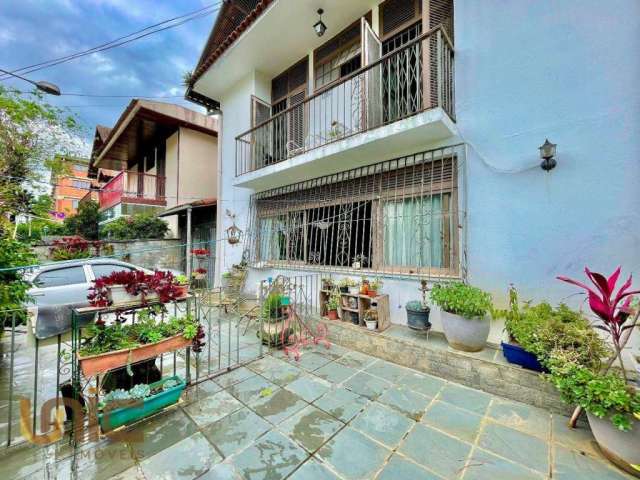 Casa com 4 dormitórios à venda, 173 m² por R$ 790.000,00 - Alto - Teresópolis/RJ