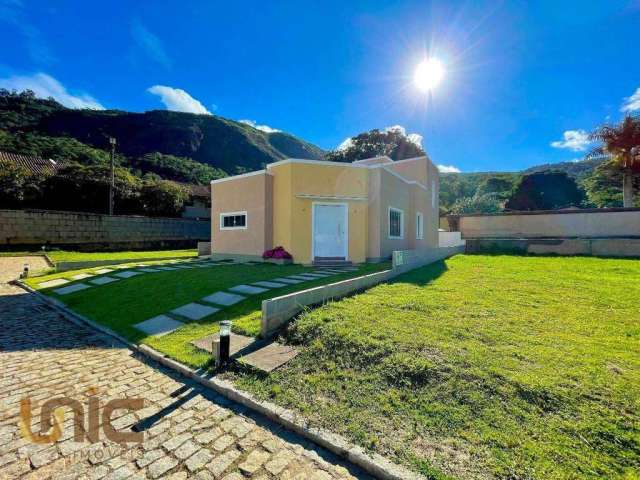 Casa com 3 dormitórios à venda, 145 m² por R$ 700.000,00 - Parque do Imbui - Teresópolis/RJ