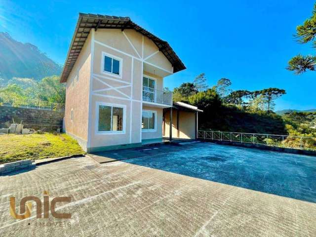 Casa com 4 dormitórios à venda, 147 m² por R$ 570.000,00 - Vargem Grande - Teresópolis/RJ