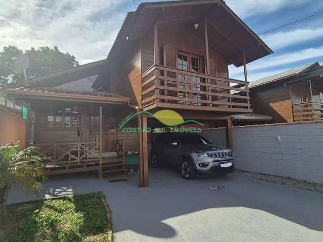 Casa de angelim e alvenaria à venda, Rio Tavares, Florianópolis, SC