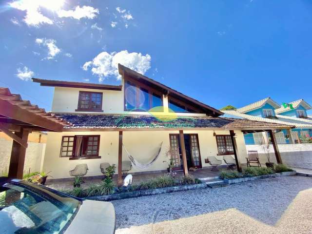 Casa Espaçosa com Piscina – Morro das Pedras, Florianópolis | Localização de Temporada