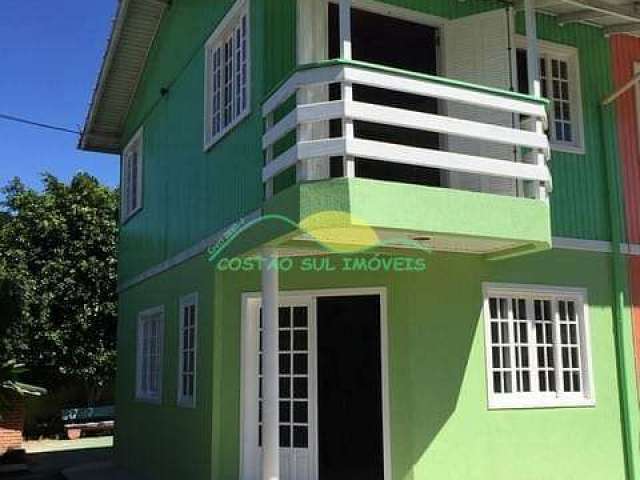 Casa em condomínio fechado com 2 quartos para alugar na Servidão Osnildo Leôncio Duarte, 132, Armação do Pântano do Sul, Florianópolis, 65 m2 por R$ 2.500