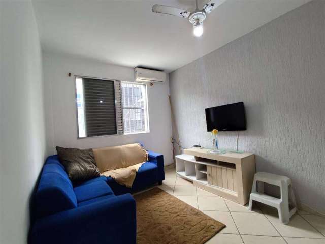 Apto de 1 Dorm,  45 m² de área útil. Bairro: BOQUEIRÃO.