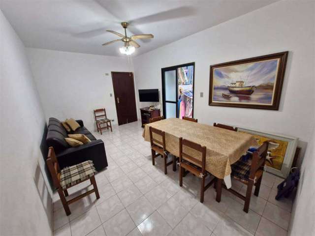 Apto de 1 dorm, C/ SACADA, 68 m²  área útil. Bairro:  FORTE.