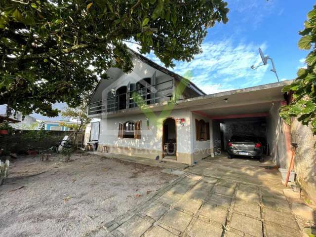 Casa para Venda em Pontal do Paraná, Canoas, 3 dormitórios, 2 banheiros, 2 vagas