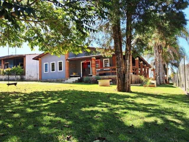 Casa para Venda em Ibiúna, Recreio, 3 dormitórios, 2 suítes, 3 banheiros, 6 vagas