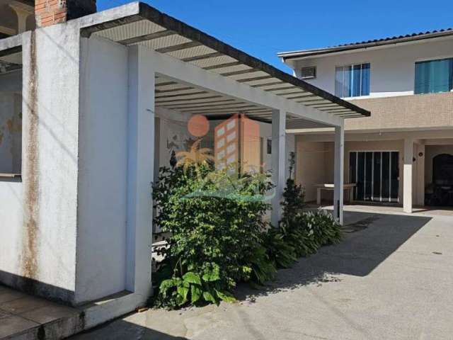 Casa com 5 quartos à venda na Avenida Paranaguá, 0, Centro, Matinhos por R$ 385.000