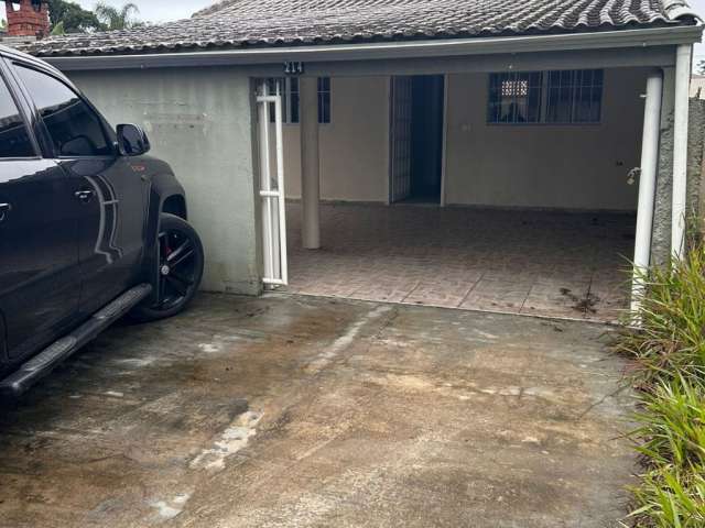 Casa 350m da praia documentada aceita permuta em São José dos Pinhais