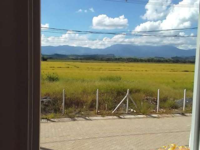 Venda de Sobrado em Condomínio - Canas