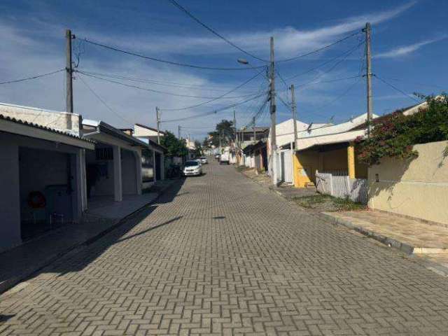 Casa em Condomínio para Venda em Colombo, Campo Pequeno, 2 dormitórios, 1 suíte, 2 banheiros, 2 vagas