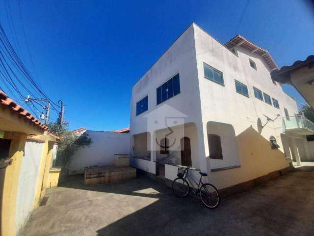 Casa com 7 dormitórios à venda, 500 m² por R$ 700.000,00 - Mumbuca - Maricá/RJ