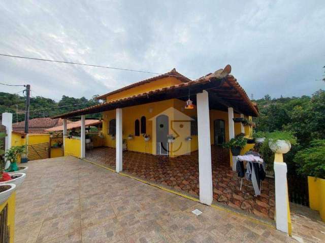 Casa com 4 dormitórios à venda, 379 m² por R$ 720.000,00 - Centro - Maricá/RJ