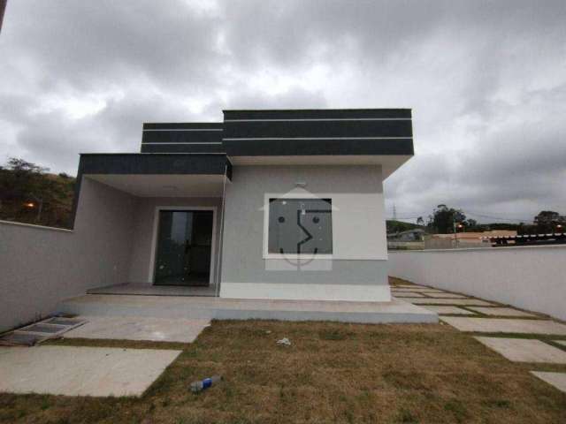 Casa com 2 dormitórios à venda, 65 m² por R$ 390.000,00 - Caxito - Maricá/RJ