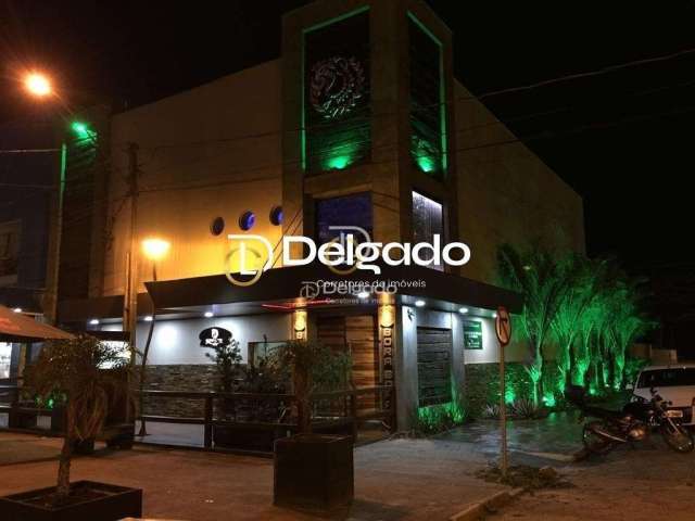 Predio comercial centro praia de leste em pontal